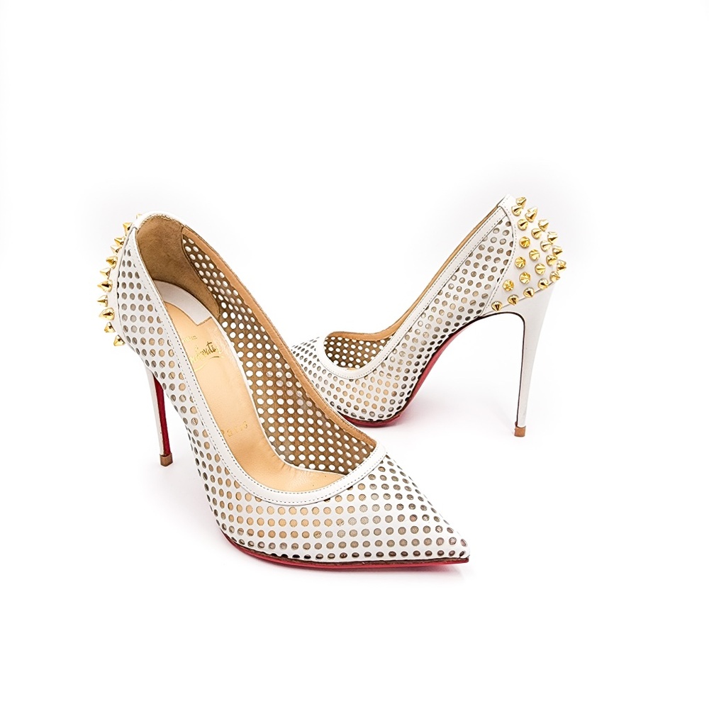 Christian Louboutin Guni 100 White Latte Leather Gold Spiked Pumps EU 38 - Picture 1 of 10